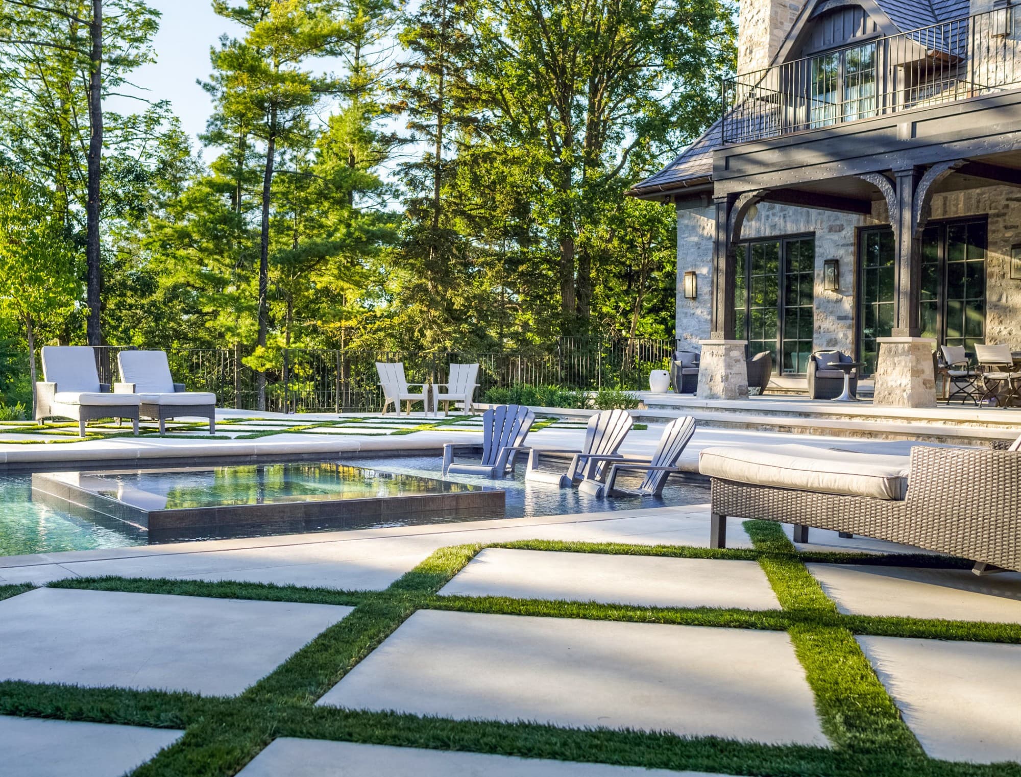 Exposed aggregate pool surround